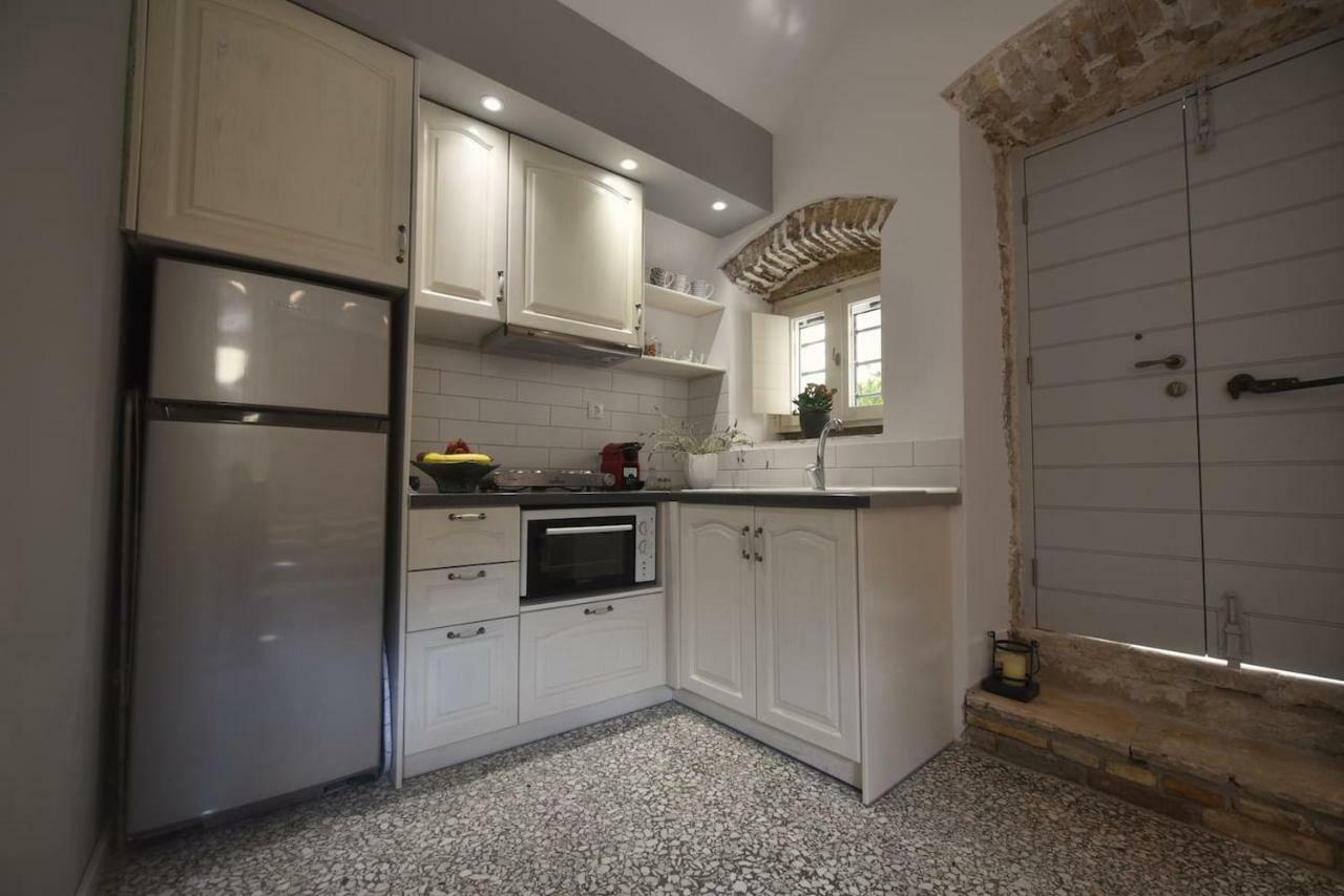 Yiasemi Corfu Luxury Studio מראה חיצוני תמונה